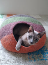 Load image into Gallery viewer, Felted Wool Cat Cave TO ORDER