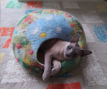 Load image into Gallery viewer, Felted Wool Cat Cave TO ORDER
