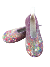 Load image into Gallery viewer, Impressionistic Slippers Various Colors
