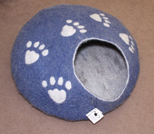 Load image into Gallery viewer, Felted Wool Cat Cave TO ORDER