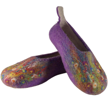 Load image into Gallery viewer, Impressionistic Slippers Various Colors