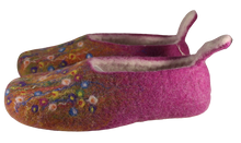 Load image into Gallery viewer, Impressionistic Slippers Various Colors