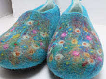 Load image into Gallery viewer, Handfelted Children Wool Slippers, Size: UK 12