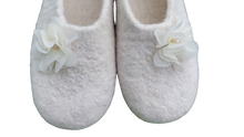 Load image into Gallery viewer, Wedding Slippers
